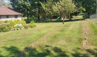 825 WANDERING Ln, Beaver, WV 25813