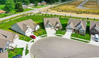 5054 Foxley Park Ln, Avon, IN 46123
