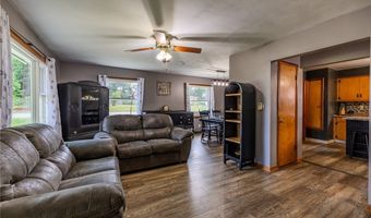 6208 Austin Dr, Ashtabula, OH 44004