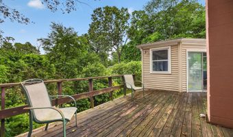 17 Hunters Path, Clinton, CT 06413