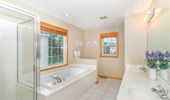 15265 Dupont Path, Apple Valley, MN 55124