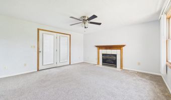 4412 Alhambra Dr, Anderson, IN 46013