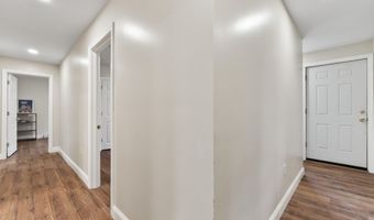 10 Penley St E, Augusta, ME 04330