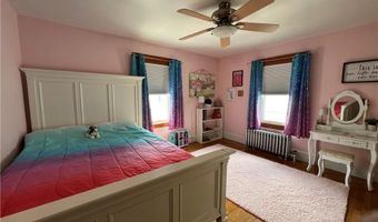 55 Greylock Ave, Cranston, RI 02910