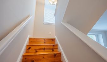 10 South St 68, Danbury, CT 06810