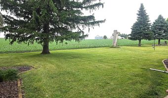 334 17th St, Ackley, IA 50601