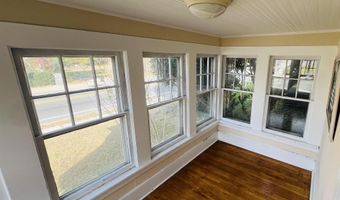 194 N Shore Rd Rd, Absecon, NJ 08201