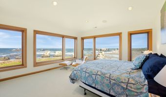 1950 BEACH LOOP Dr SW, Bandon, OR 97411