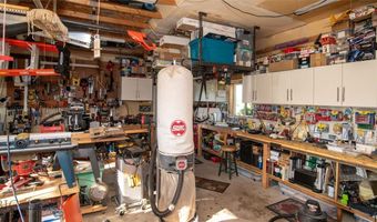 65 Indian Rings Rd, Big Timber, MT 59011