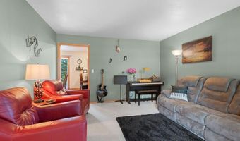 N9166 KERNAN Avenue, Appleton, WI 54915