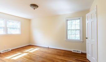 260 Morton Ln, Appomattox, VA 24522
