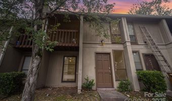 7925 Charter Oak Ln, Charlotte, NC 28226
