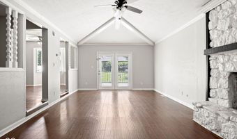 721 Pioneer Dr, Indianapolis, IN 46217