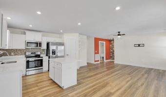 2082 Wexley Dr, Boiling Springs, SC 29316