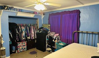 198 Holmesville Ave, Baxley, GA 31515