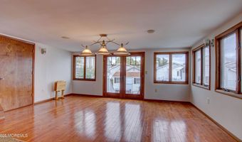 308 16th Ave, Belmar, NJ 07719