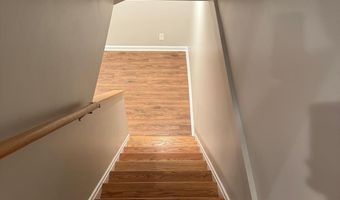 3064 S BUCHANAN St, Arlington, VA 22206