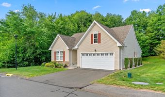 26 Mystique Ln 26, Cromwell, CT 06416