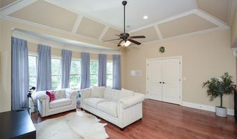 2210 Spalding Dr, Atlanta, GA 30350