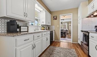 6001 Baylor Dr, Bartlesville, OK 74006