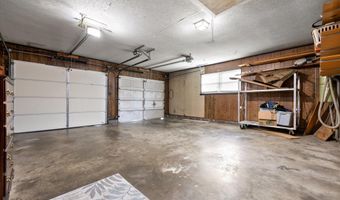 11127 E Brainerd Rd, Apison, TN 37302