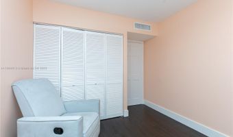 20291 NE 30th Ave PH-10, Aventura, FL 33180