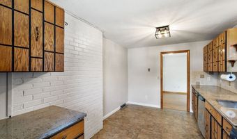 129 Plymouth Rd, Bellingham, MA 02019