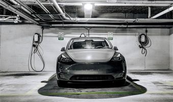 1074 Peachtree Walk NE, Atlanta, GA 30309