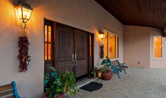 325 Braught Ln, Bosque Farms, NM 87068
