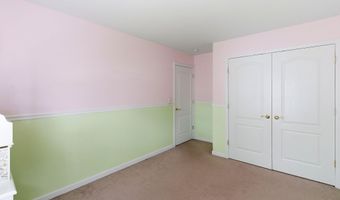 801 Cranberry Rd, Beachwood, NJ 08722