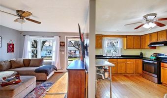 72 Vermont St, Cranston, RI 02920