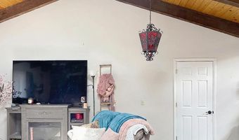 155 E Keays St, Buffalo, WY 82834