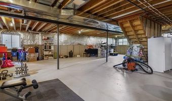 2100 Shane Ct, Addison Twp., MI 48370