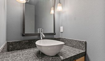 3025 NW Fairway Heights Dr, Bend, OR 97703