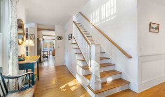 255 Pikes Point Rd, Bristol, NH 03222