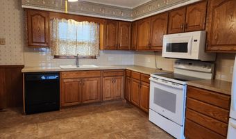 609 E 19th St, Atlantic, IA 50022