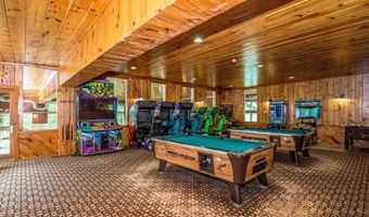 11 E Seasons Of Attitash Rd E, Bartlett, NH 03812