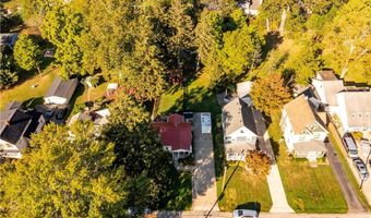 394 Long St, Amherst, OH 44001