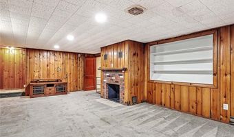 15 Highland Rd, Glocester, RI 02814