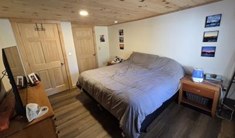 341 E Andover Rd, Andover, ME 04226