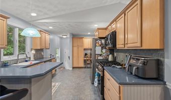 4 Hunters Run, North Providence, RI 02904
