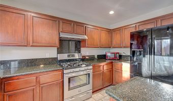 317 Greenleaf Glen St, Henderson, NV 89014