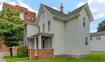 67 Elm St, Andover, NJ 07801