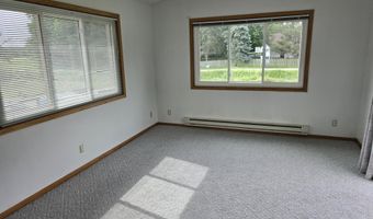 5695 Wilshire Dr, Madison, WI 53711