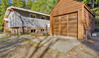 6482 Grant St, Bonners Ferry, ID 83805