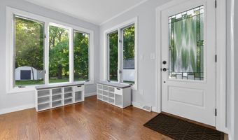 12 Longwood Ave, Beverly, MA 01915