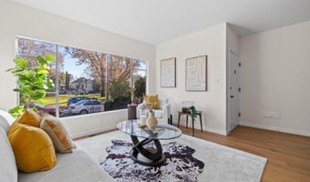 1241 Park Ave, Alameda, CA 94501