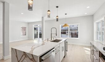 39 S Annapolis A Ave, Atlantic City, NJ 08401