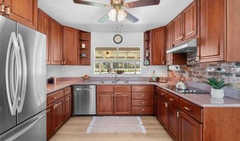 279 Kakahiaka St, Kailua, HI 96734