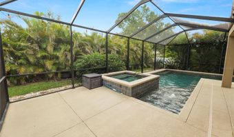228 MAGNETA Loop, Auburndale, FL 33823